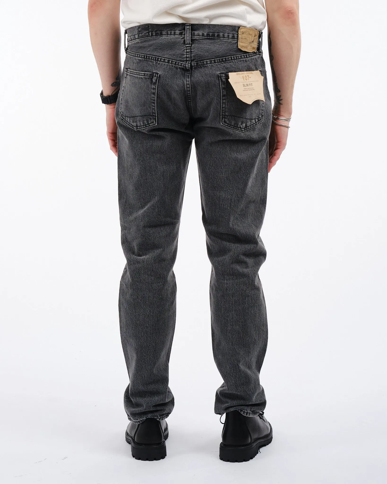 107 IVY FIT BLACK DENIM STONE WASH