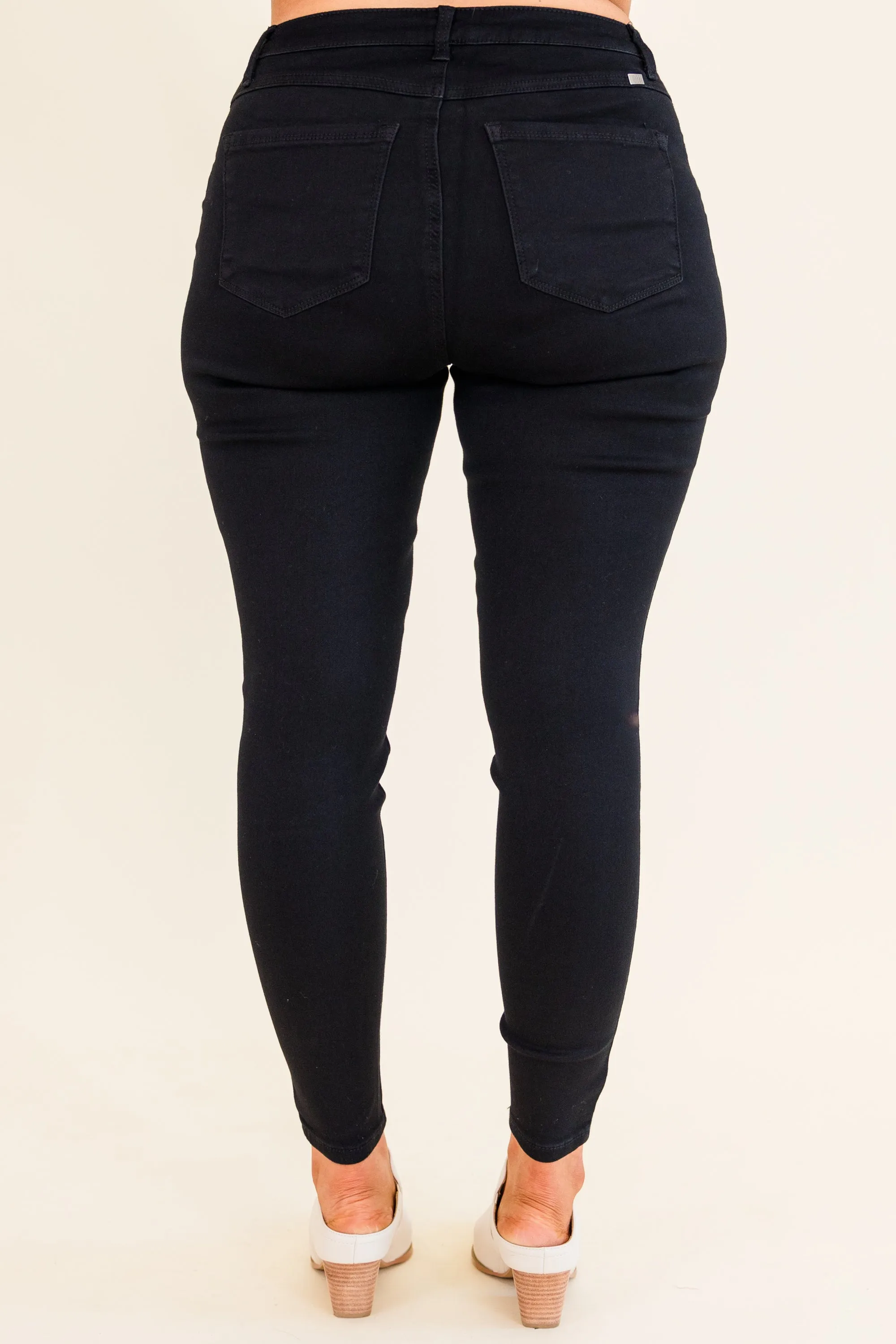 1822 Denim: Circle of Friends Jeans, Black