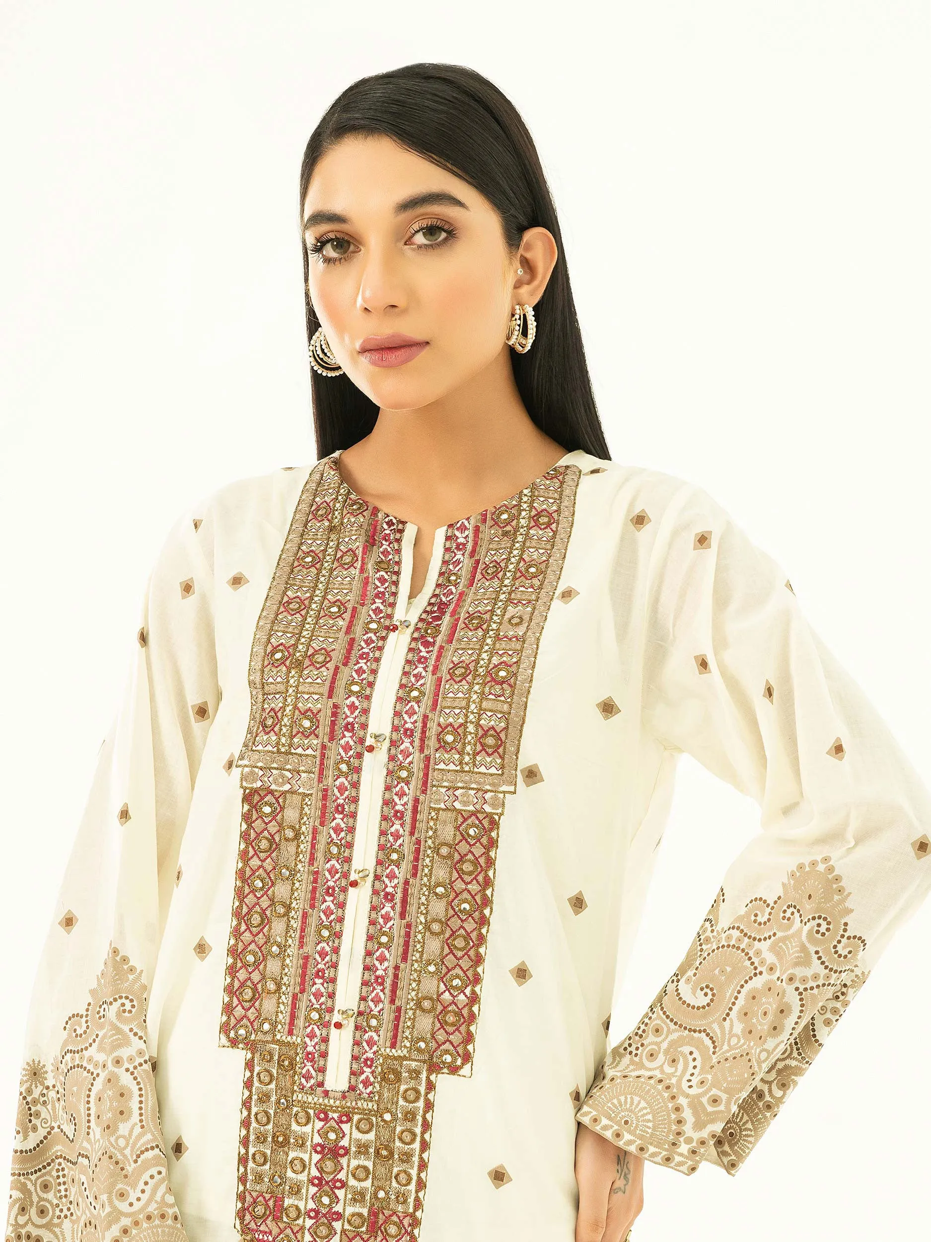 2 Piece Lawn Suit-Embroidered (Pret)