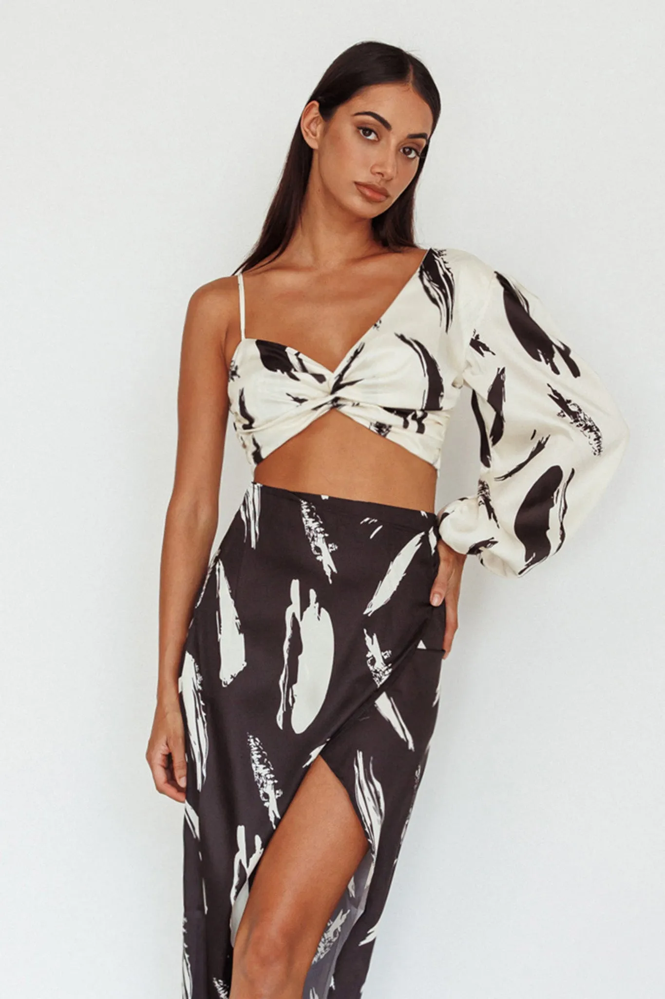 Amina Twist Bust Crop Top Printed Off White