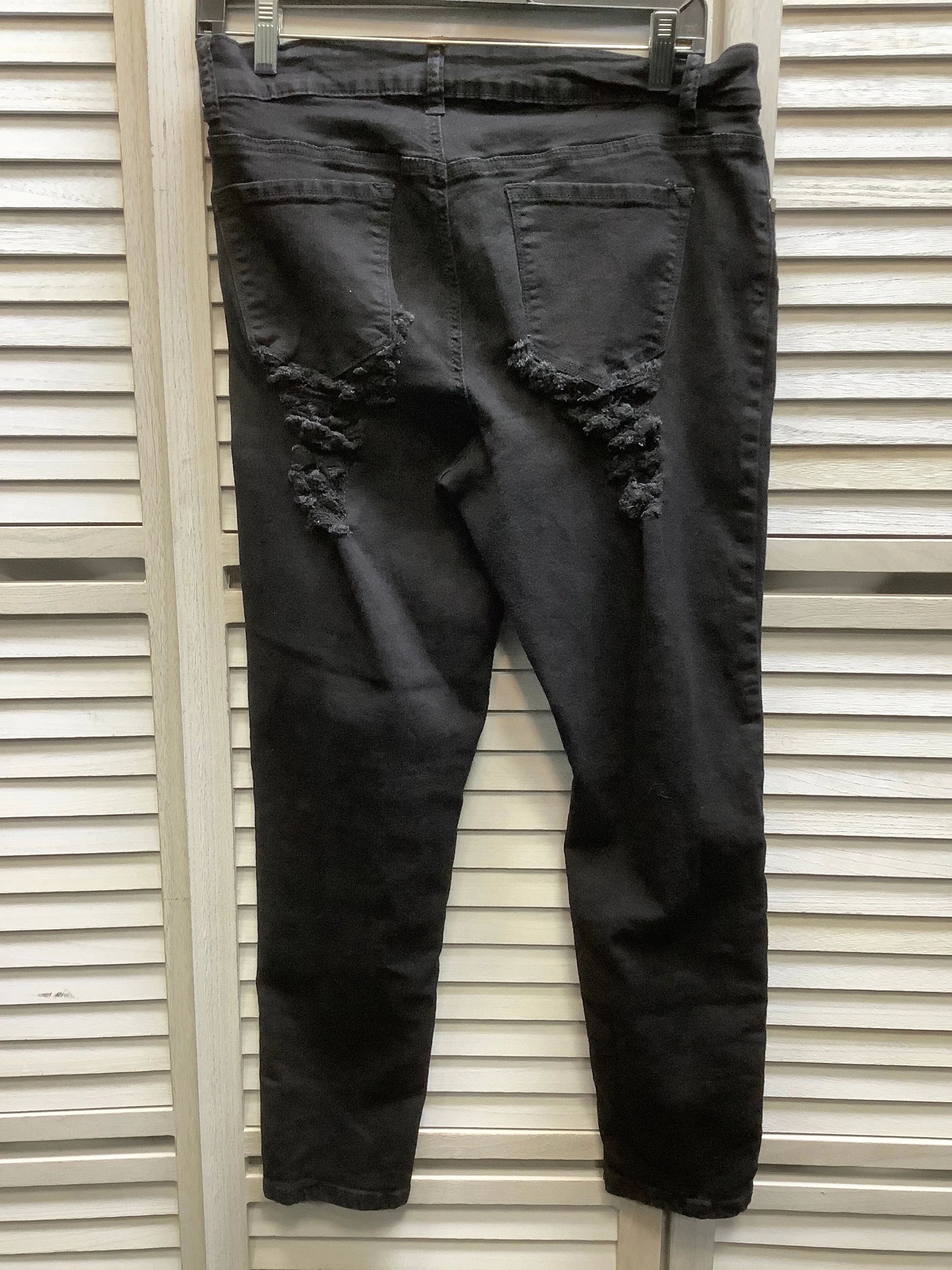 Black Denim Jeans Skinny Fashion Nova, Size 15