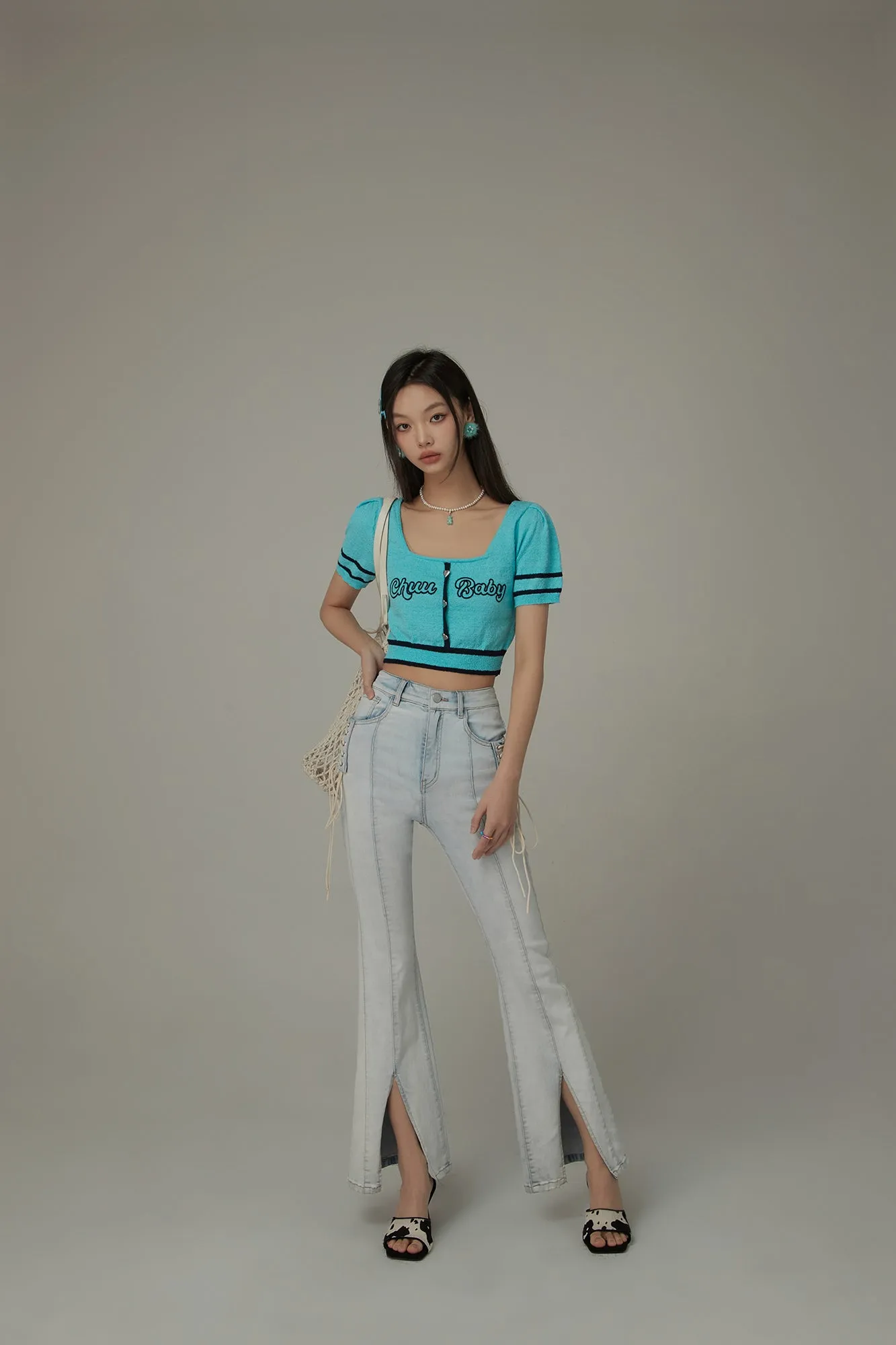 Chuu Baby Square Neck Heart Button Crop Kniit Top