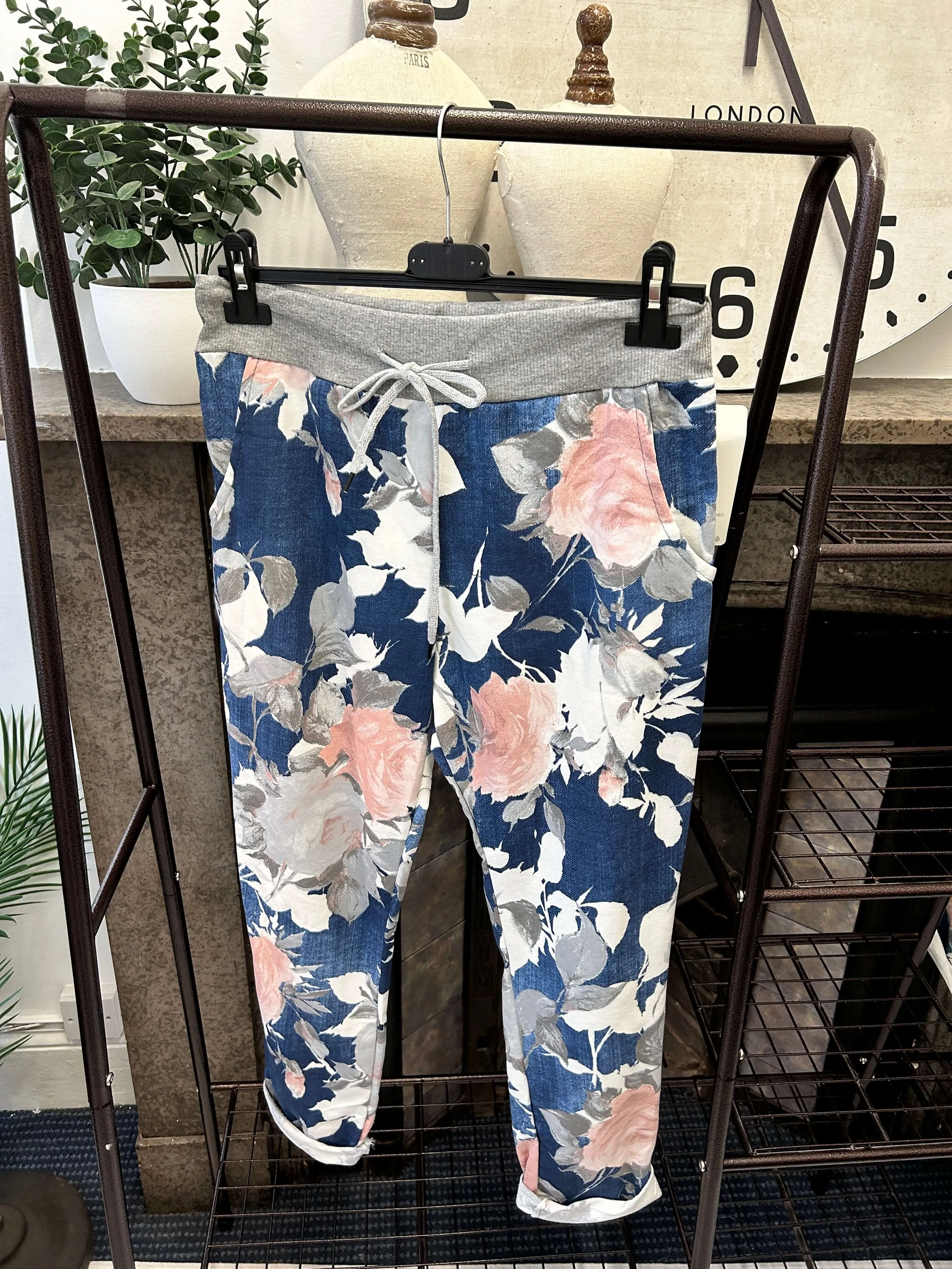 Floral Rose Print Jogger