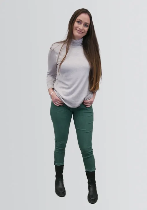 Magic Plain Trousers in Shades of Green