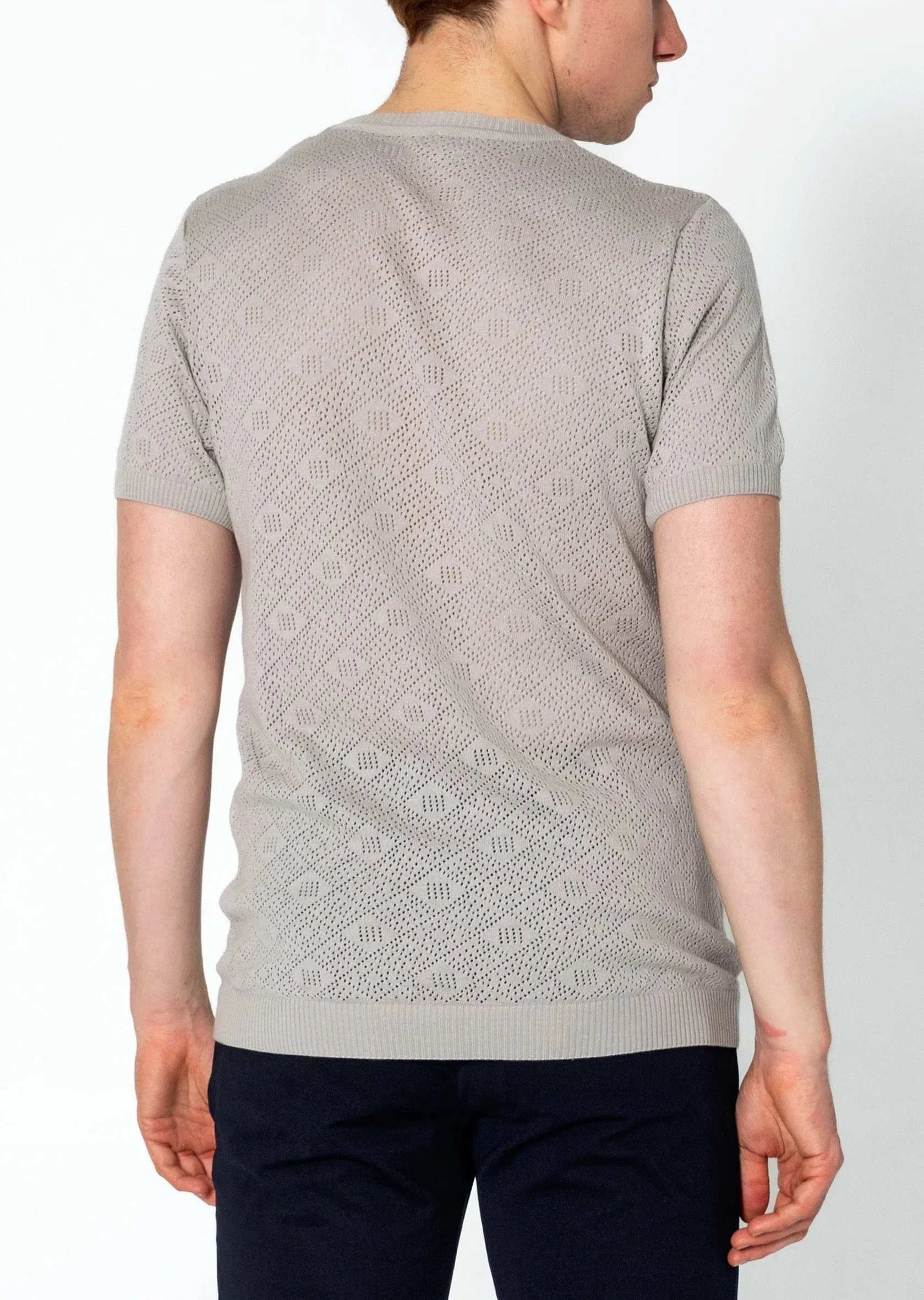 RNT23 Geometric crochet t-shirt grey