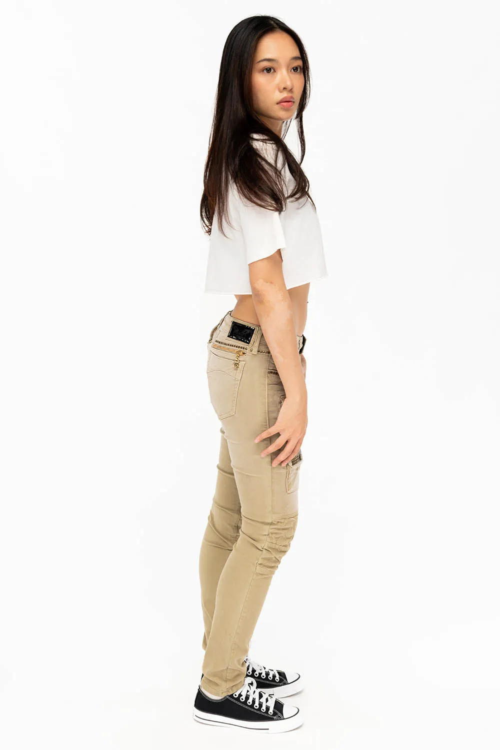 ROBIN'S MILITARY INSPIRED WOMENS SKINNY UTILITARIAN JEANS IN SULFUR SAND WASH WITH STUDS