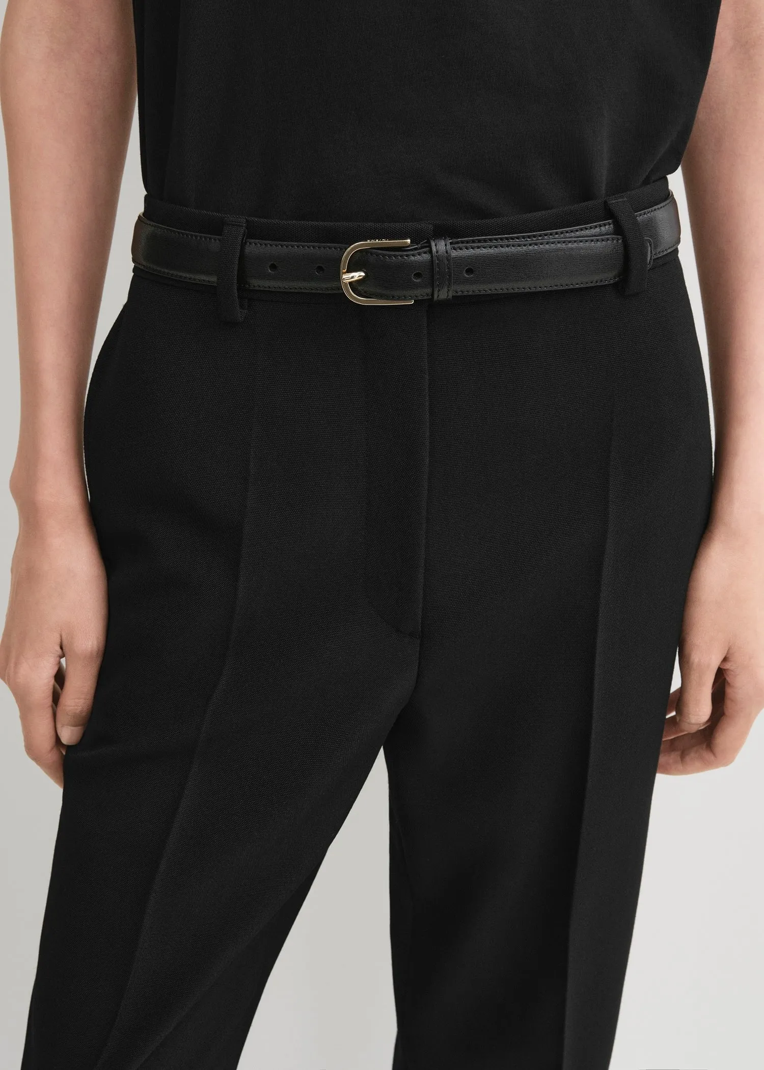 Slim trouser leather belt black