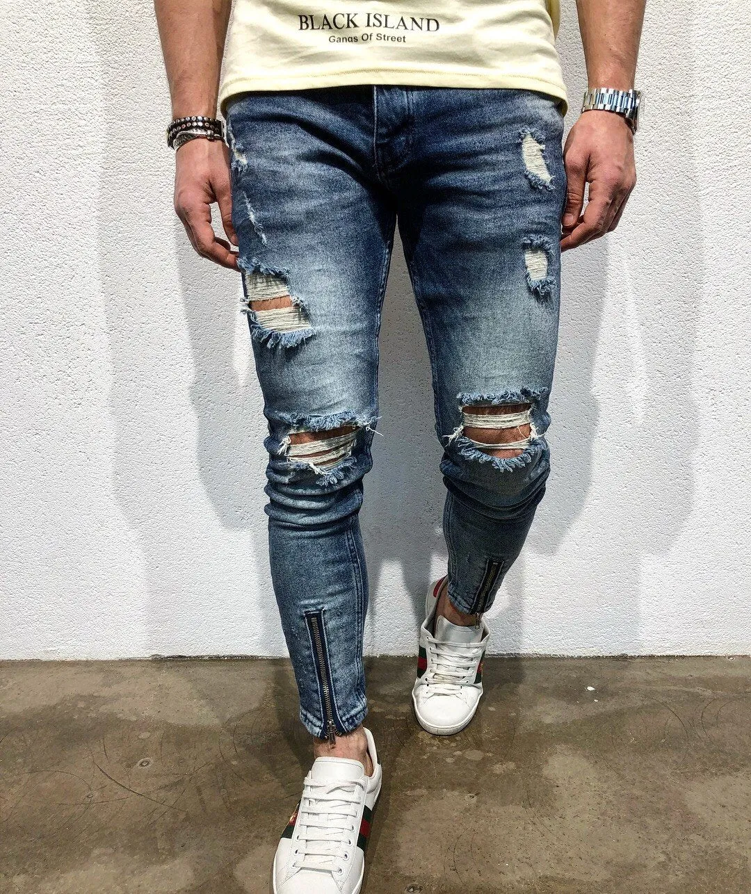 Sneakerjeans Blue Front Zipper Ripped Jeans B90