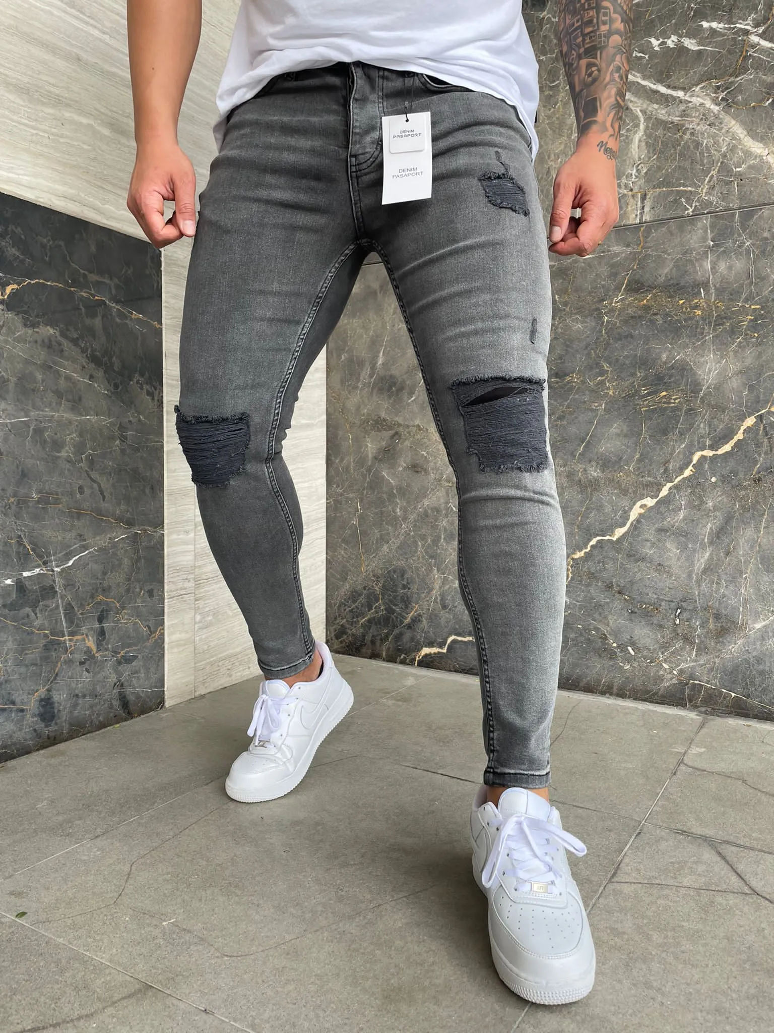 Sneakerjeans Gray Ripped Jeans DP160