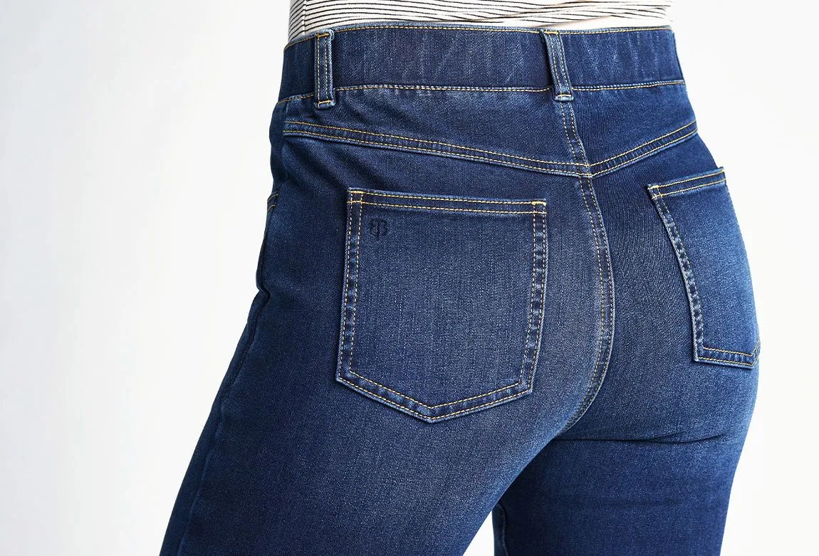 Straight-Leg | 4-Pocket Betabrand Yoga Denim (Dark Vintage Wash)