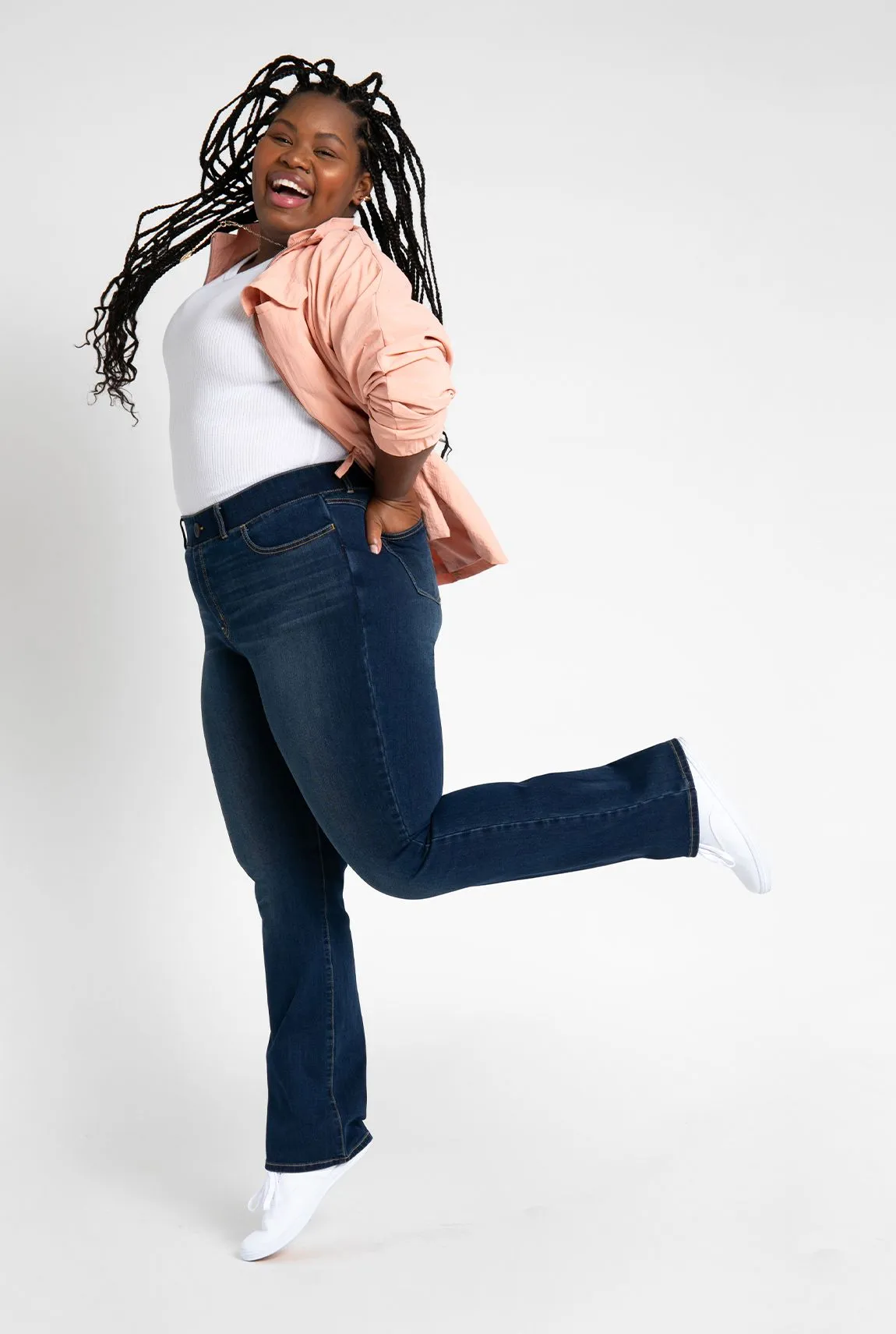 Straight-Leg | 4-Pocket Betabrand Yoga Denim (Dark Vintage Wash)