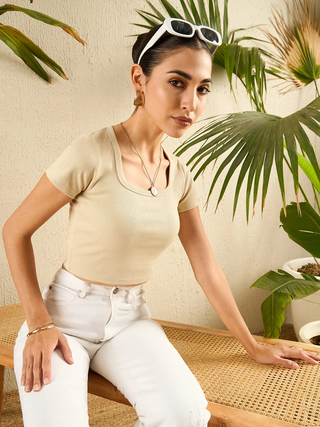 Stretchable Ribbed Half Sleeve Crop Top